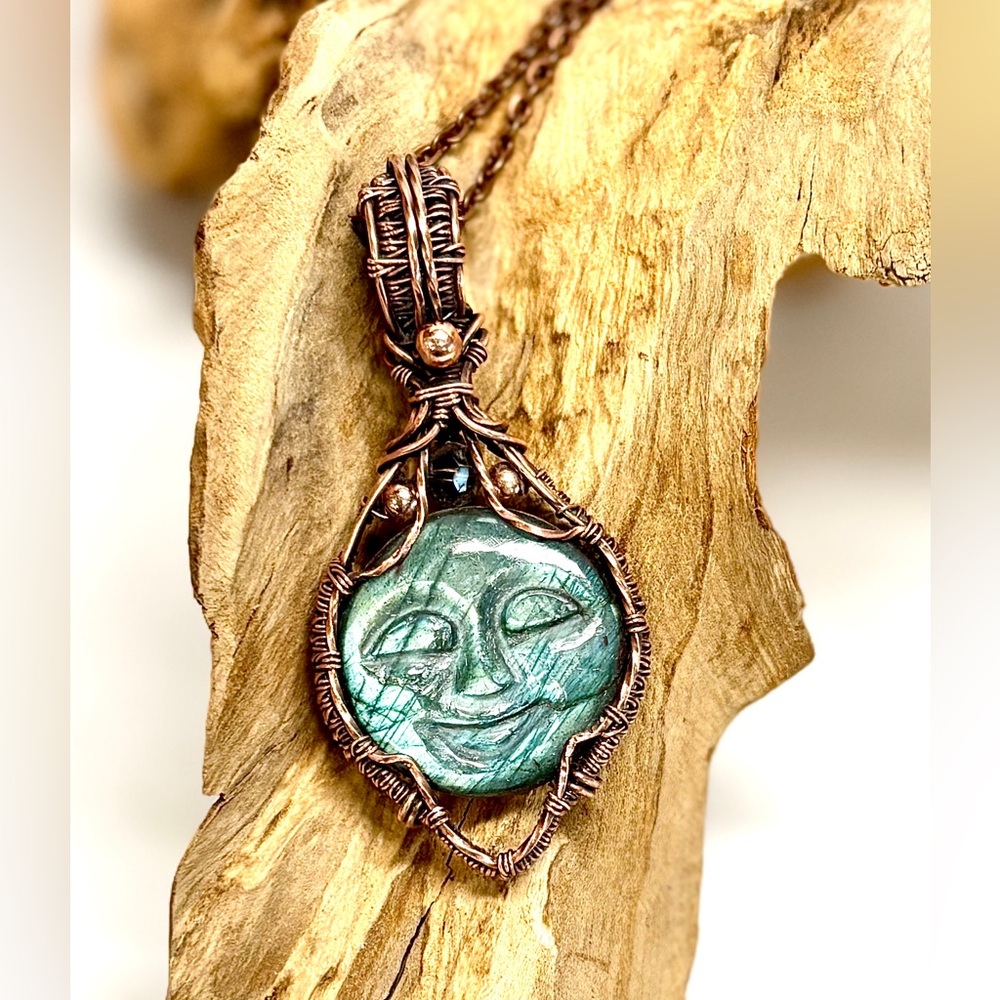 HAND CRAFTED Carved Labradorite Smoky Quartz Wire Wrap Copper Pendant Necklace